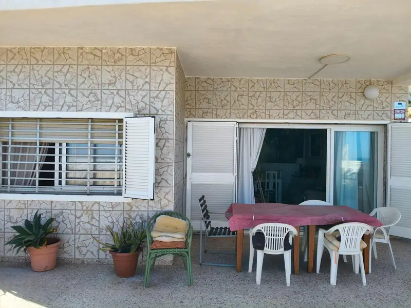 Chalet en venta en Miramar, Valencia