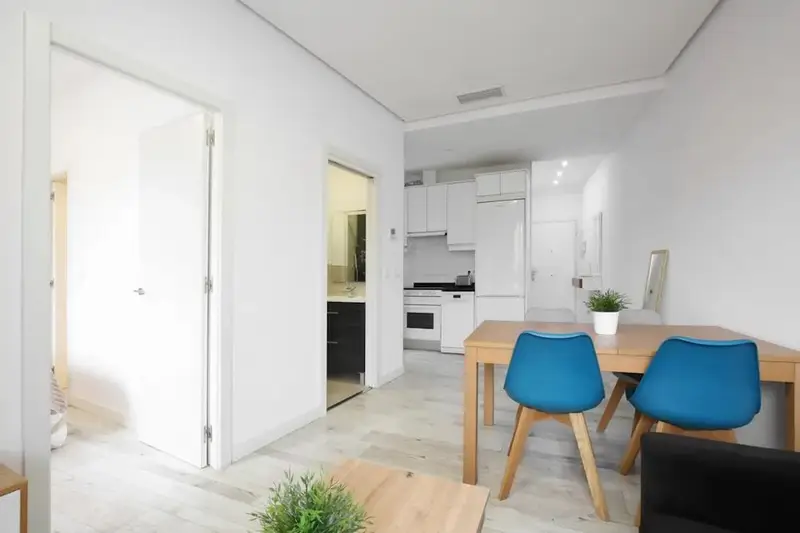 Apartamento en Alquiler Madrid 2 dormitorios 1 ba
	no