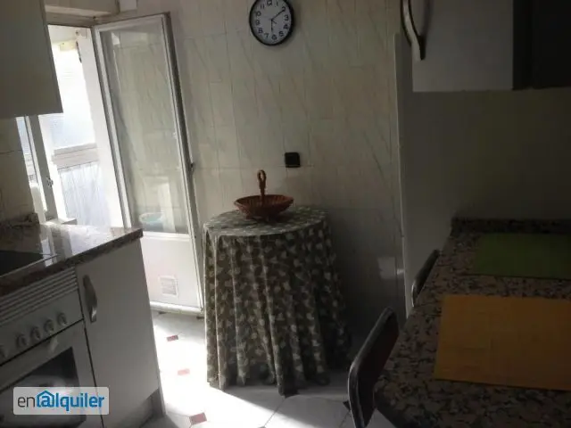 Apartamento Paseo San Vicente Amueblado Servicios Centrales