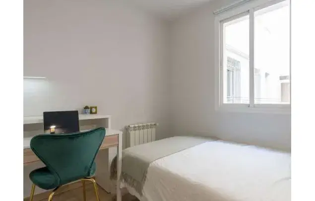 Rent a room in Madrid