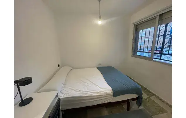 Rent a room of 110 m² in Málaga