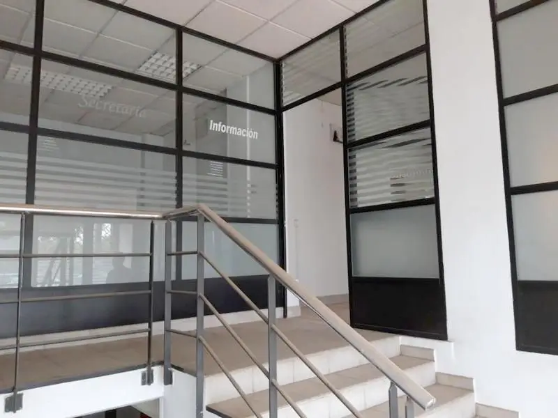 Venta Local Comercial Gran Vía Granada 836m2