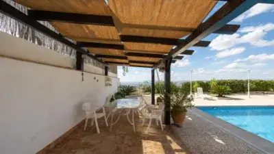 Chalet en Venta Los Altos 500m2 con Piscina Jardin y Sótano