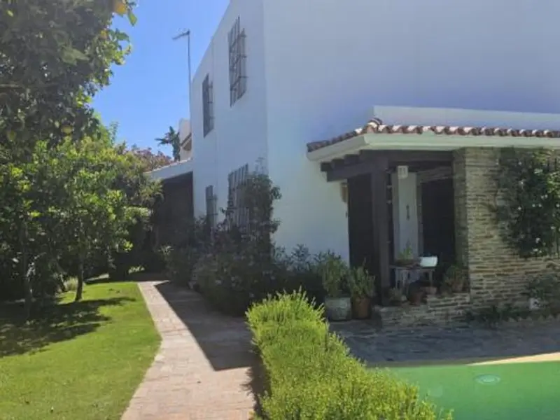 Chalet en El Puerto de Santa Maria cerca de la playa