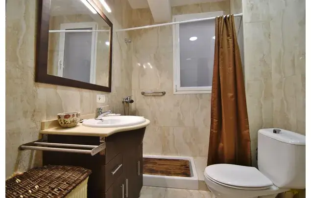 Rent 2 bedroom apartment of 83 m² in Almeria