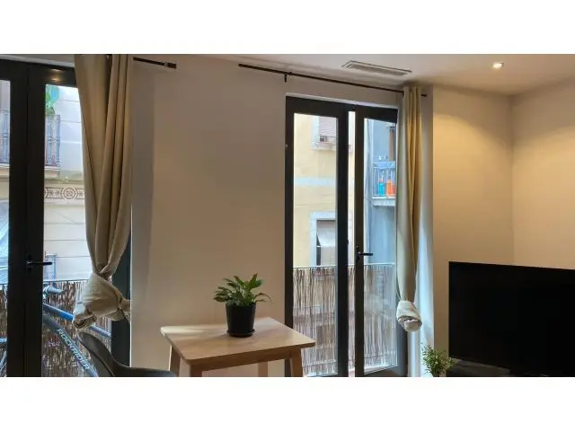Piso Moderno en Sant Antoni Barcelona