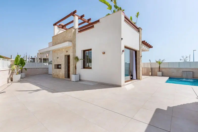 Villa en Vera Almeria Nueva con Piscina Privada Cerca de la Playa