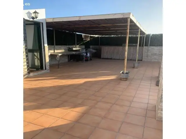 Atico Duplex con Terraza Amplia 3 Dormitorios 2 Banos