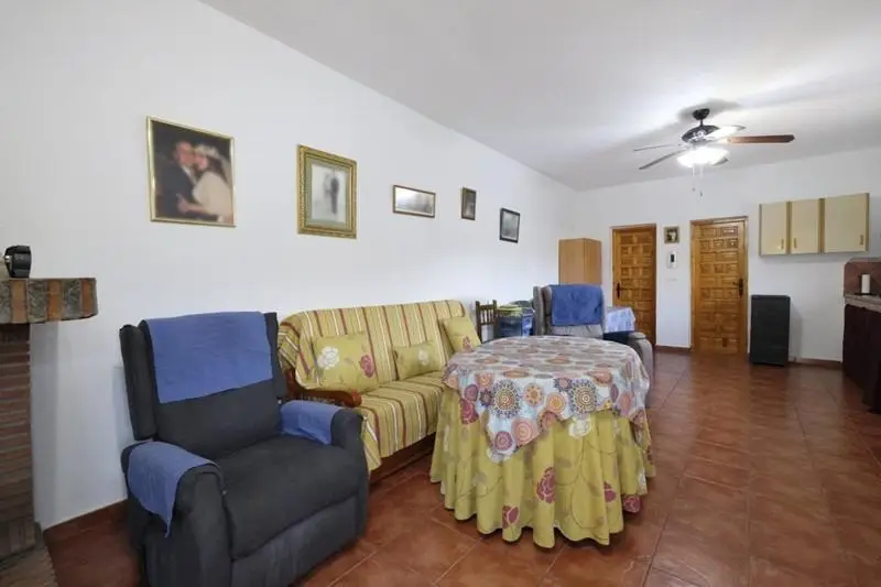 Finca Rústica con Cortijo 44m² en Cozvijar Granada