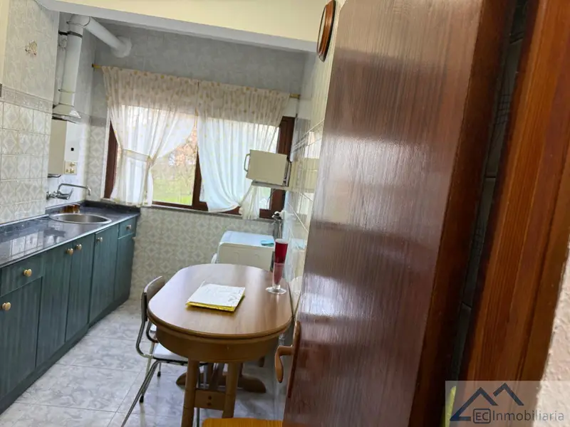Venta Piso Luminoso 4 Dormitorios Solares Medio Cudeyo