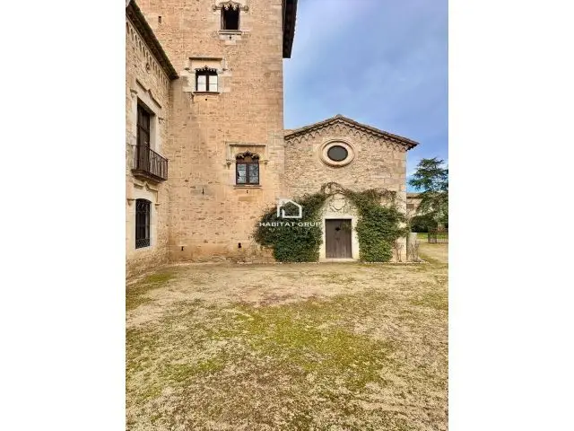 Palacio Histórico en Venta Girona  BIC 32 Hectáreas