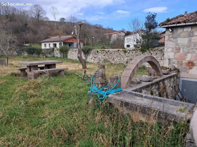 Casa de Piedra en Asturias con Parcela Ideal para Familias
