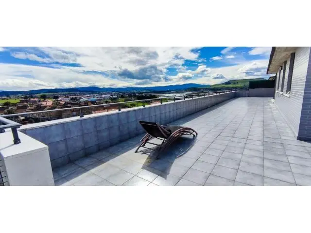 Atico con Terraza en Cudon Vistas a la Ria de Suances