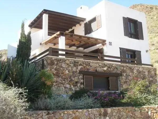 Casa en Las Negras Almeria con Jardin y Vistas al Mar