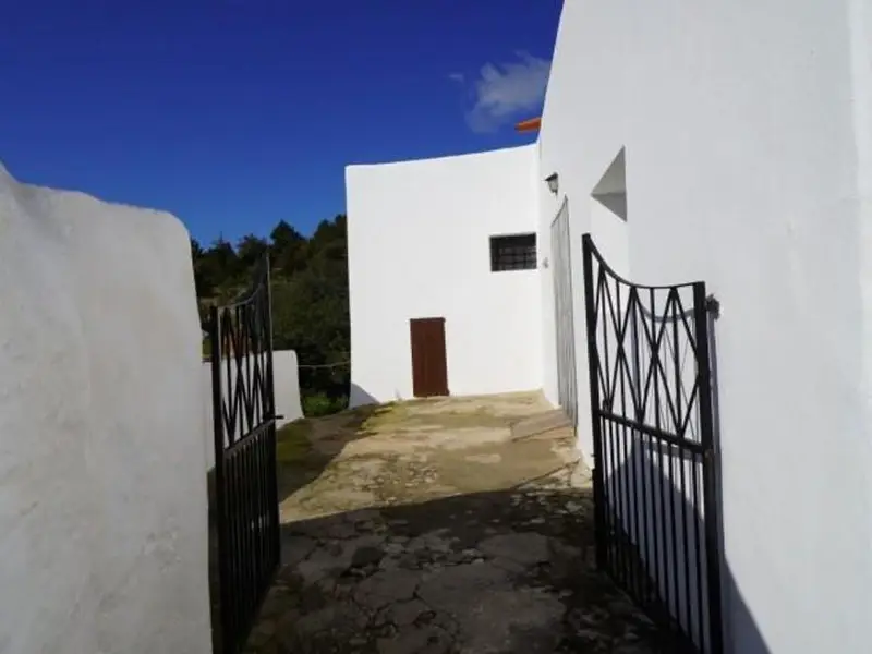 Chalet con Vistas al Mar en Sant Joan de Labritja