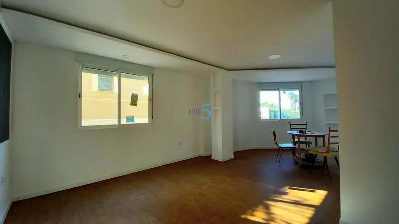 Apartamento 3 Dormitorios Dolores Alicante
