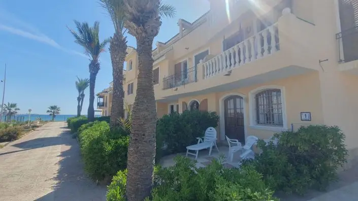 Apartamento 2 Dormitorios en Primera Linea de Playa La Zenia