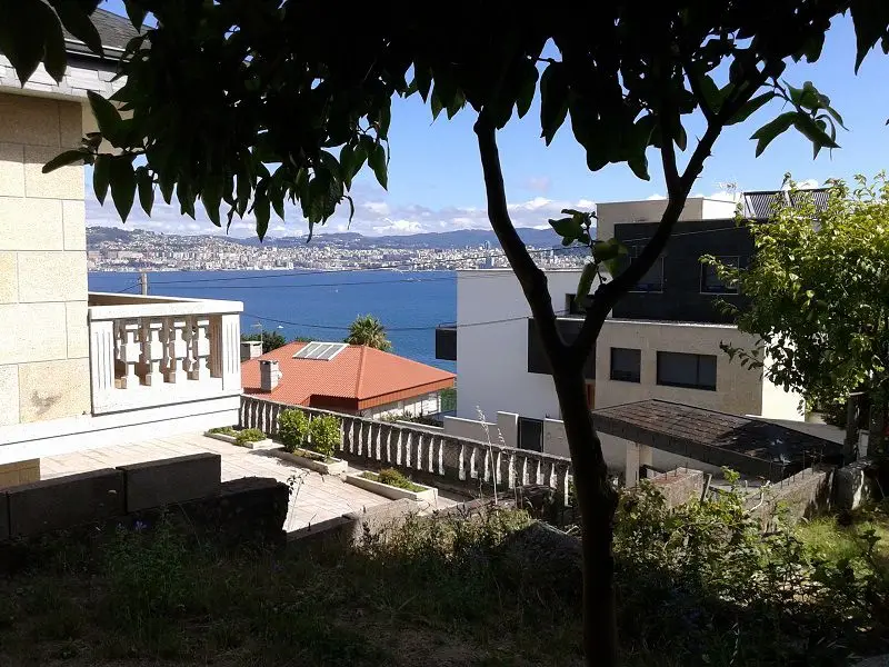 Venta Chalet con Garaje en Tirán Moaña Vistas al Mar
