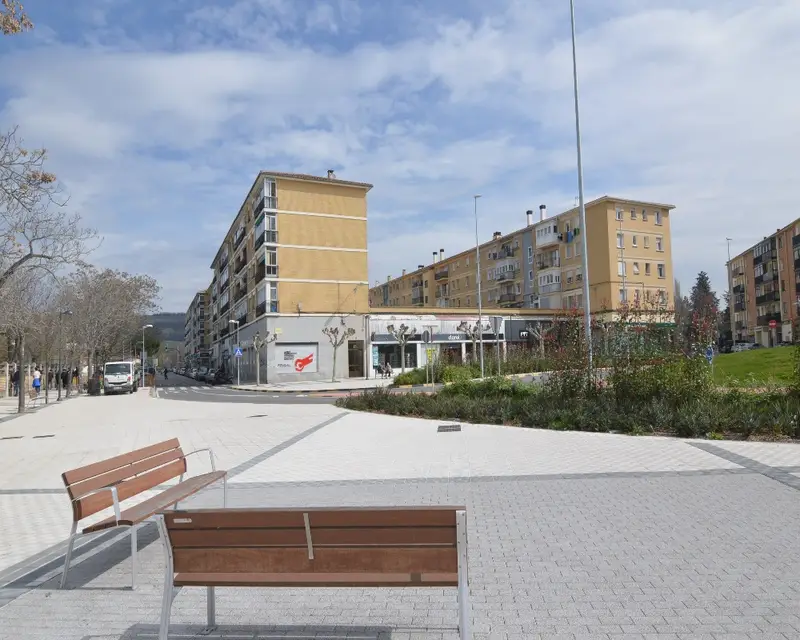 Local Comercial 145.5 m2 Pamplona CL MENDIGORRIA