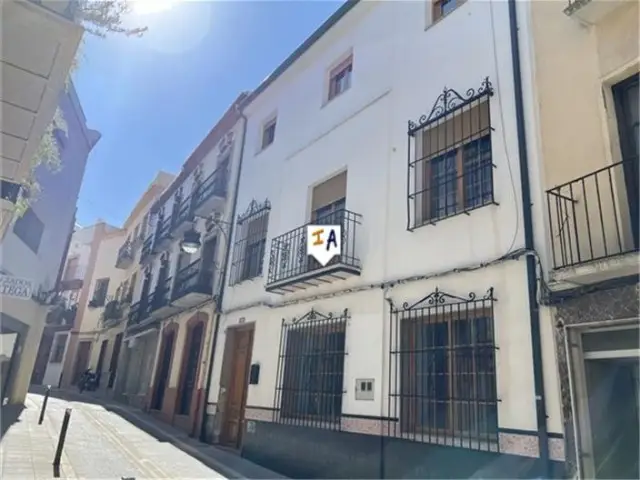 Adosado 6 Dormitorios Alcaudete Espa	
	
	
	
tildea