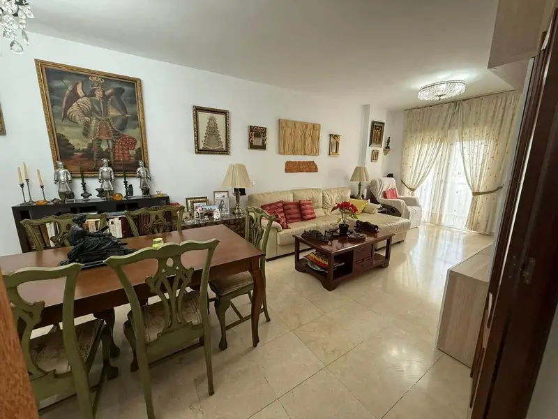 Piso en Venta San Fernando Cadiz 111m2 4 Dormitorios Garaje