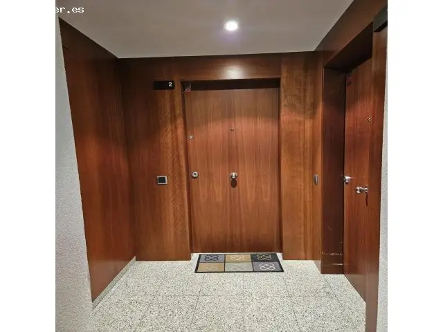 LLOGUER PIS CENTRE TERRASSA 4 HABITACIONS 2 BANYS BALCÒ