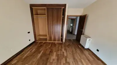 Piso en venta en Avenida Escarabote, Número 0