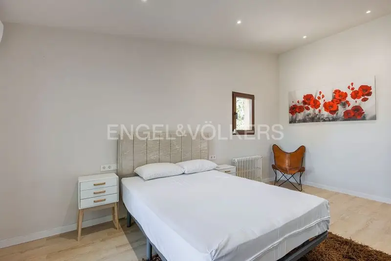 Villa de Lujo en El Bosque Chiva 5 Dormitorios 5 Baños
