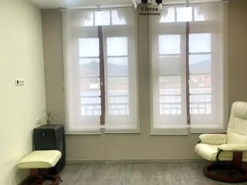 Piso en venta en Grado Asturias para reformar 5 dormitorios