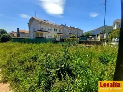 Chalet Adosado a Estrenar en Castro Urdiales