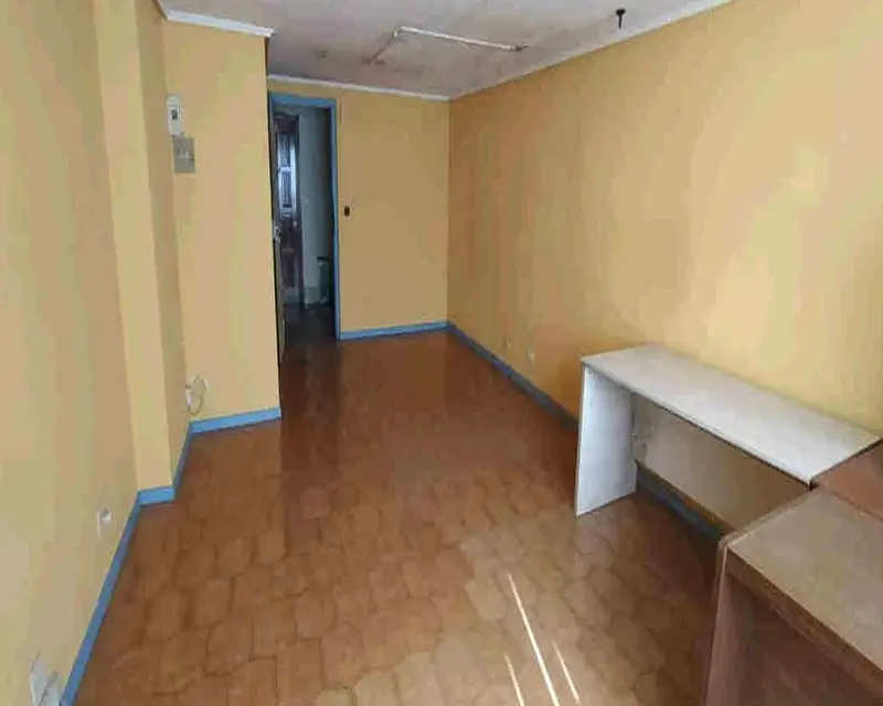 Local en Venta en Av América Ponferrada 30m²