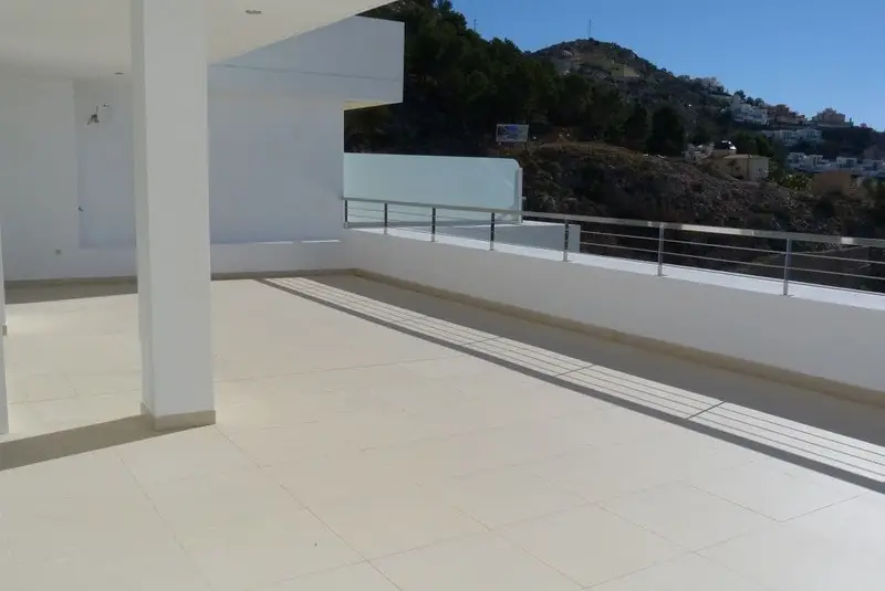 Apartamento en Altea con Vistas al Mar y Piscina
