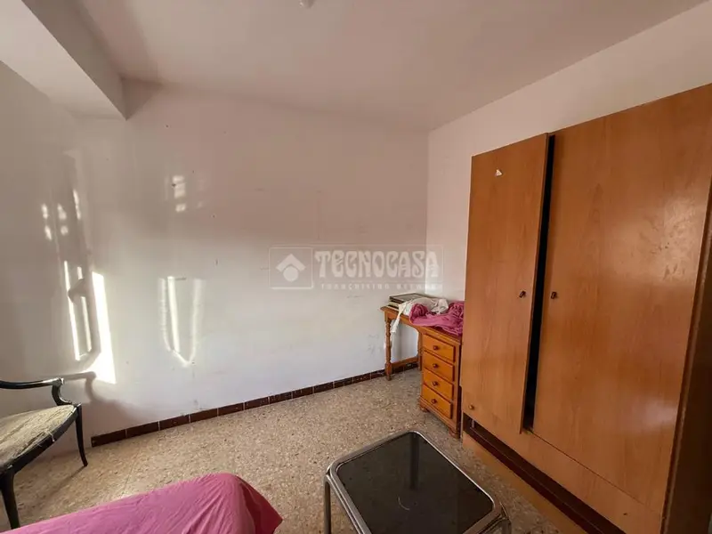 Piso en Venta Reyes Catolicos 3 Dormitorios Terraza