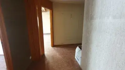 Piso en Venta en Ubeda 218m2 6 Habitaciones