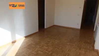 Piso en Venta en Buena zona de Valdepe
					peñas