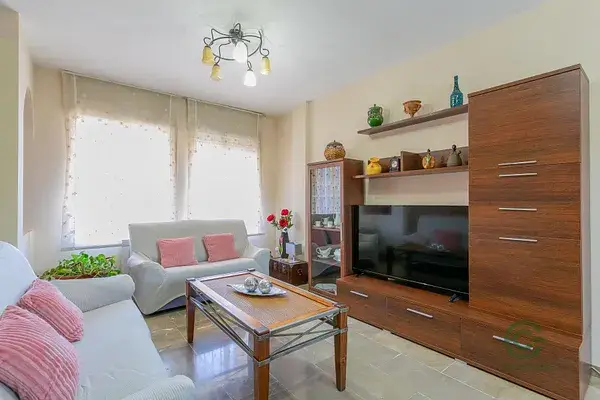 Apartamento en Granada Parque Almunia 168m2 3 Dormitorios 2 Banos Terraza Parking