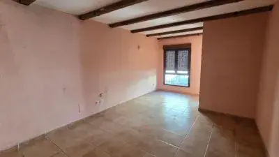 Chalet Adosado en El Hito Cerca de Madrid