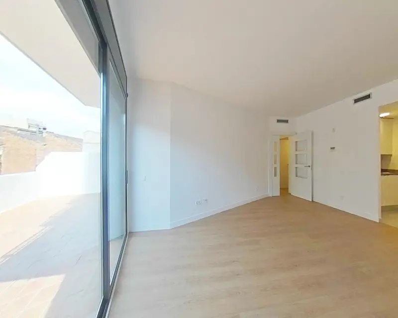 Piso 64m2 Badalona Calle Guifre