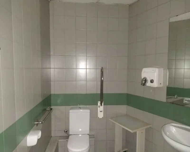 Local en Venta en Lleida 246m2