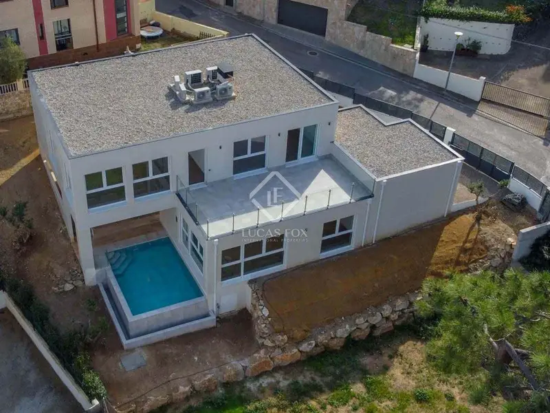 Chalet en Venta Llança 8 Dormitorios Costa Brava