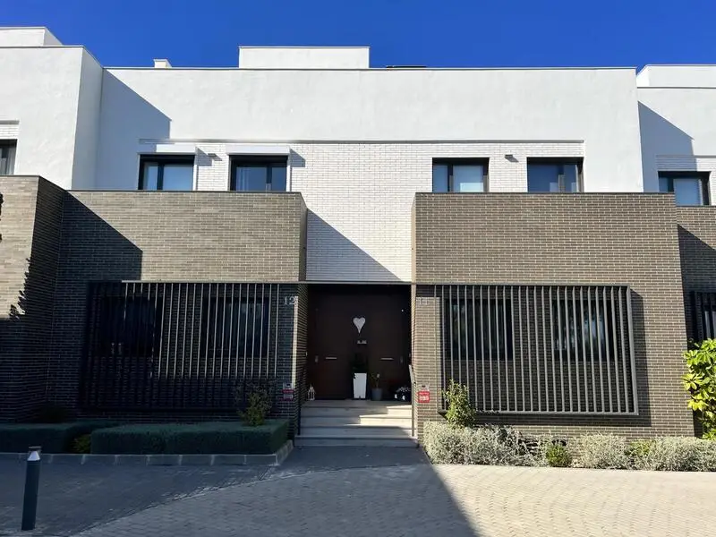 4 Cuarto Villa en venta
San Roque, Cádiz