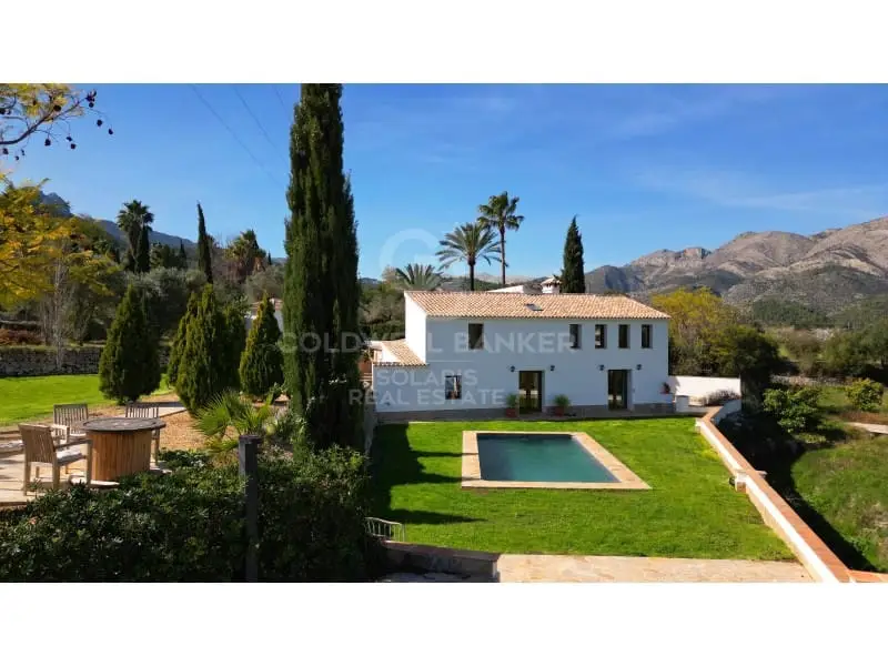 Finca Rural en Orba 5 Dormitorios 5 Baños 278m2