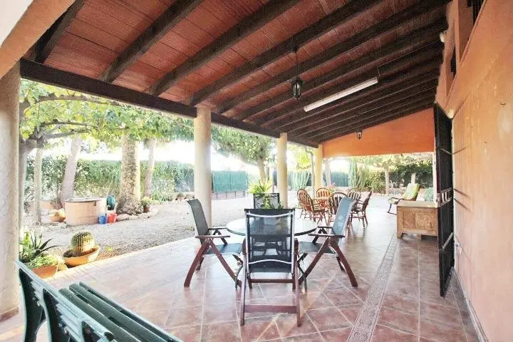 Casa en Venta 5 Dormitorios Almoradi
