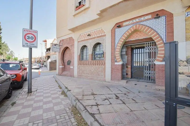 Venta Local Comercial Paseo Colon Albolote Restaurante Equipado