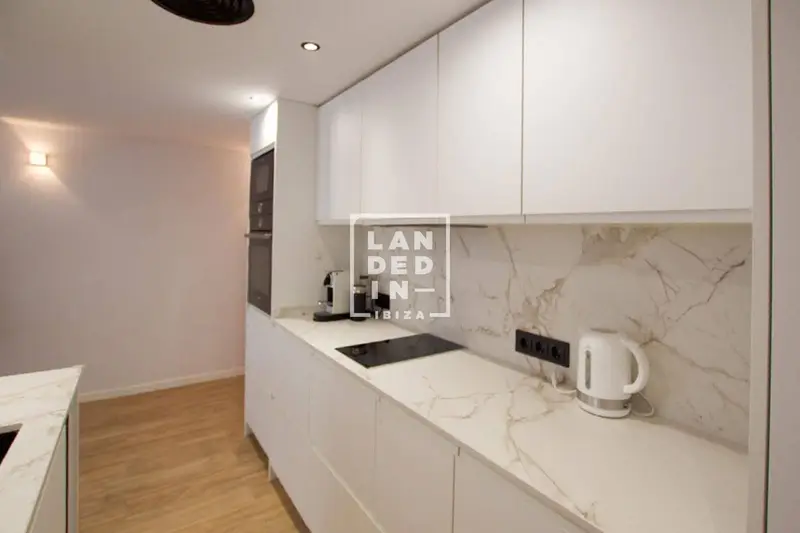 Apartamento en venta en Marina Botafoch Ibiza