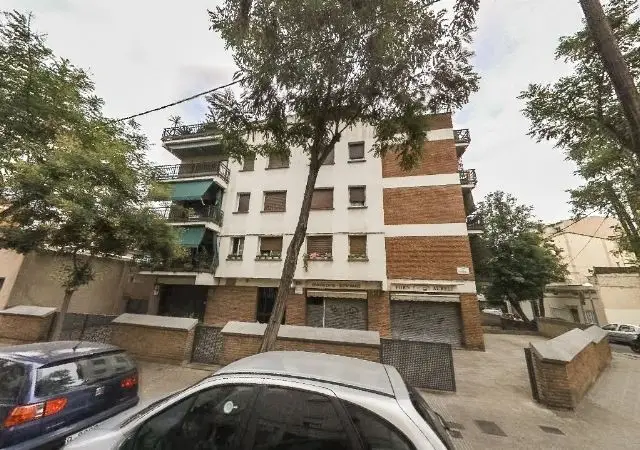 Piso en Subasta Barcelona Oportunidad Inversión