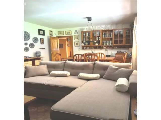 Chalet de Lujo en Torrejon del Rey con Piscina Climatizada y Jacuzzi