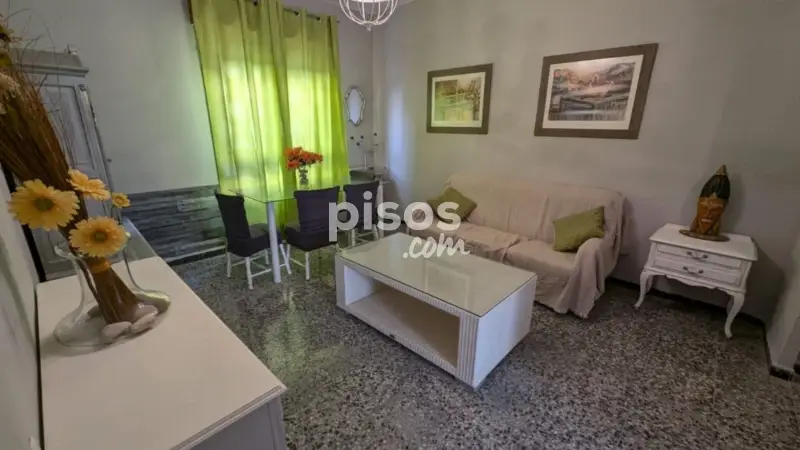 Piso en venta en Sax 90m2 3 habitaciones patio 55m2