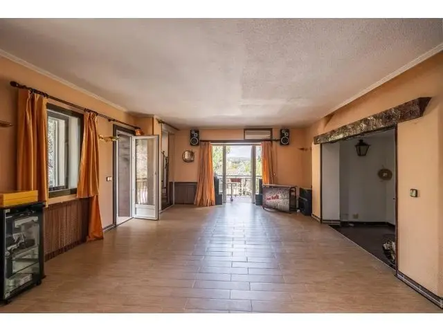 Casa Unifamiliar en Valldoreix 340m2 Jardin Piscina