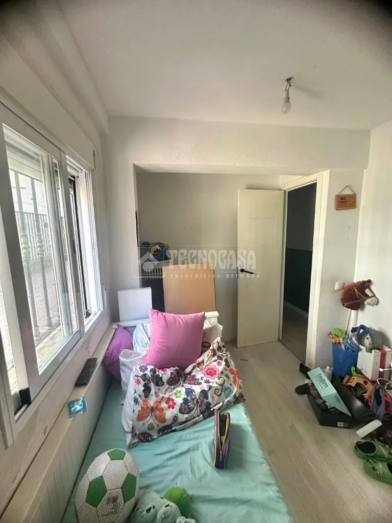 Piso en Venta Vicálvaro 4 Dormitorios Patio